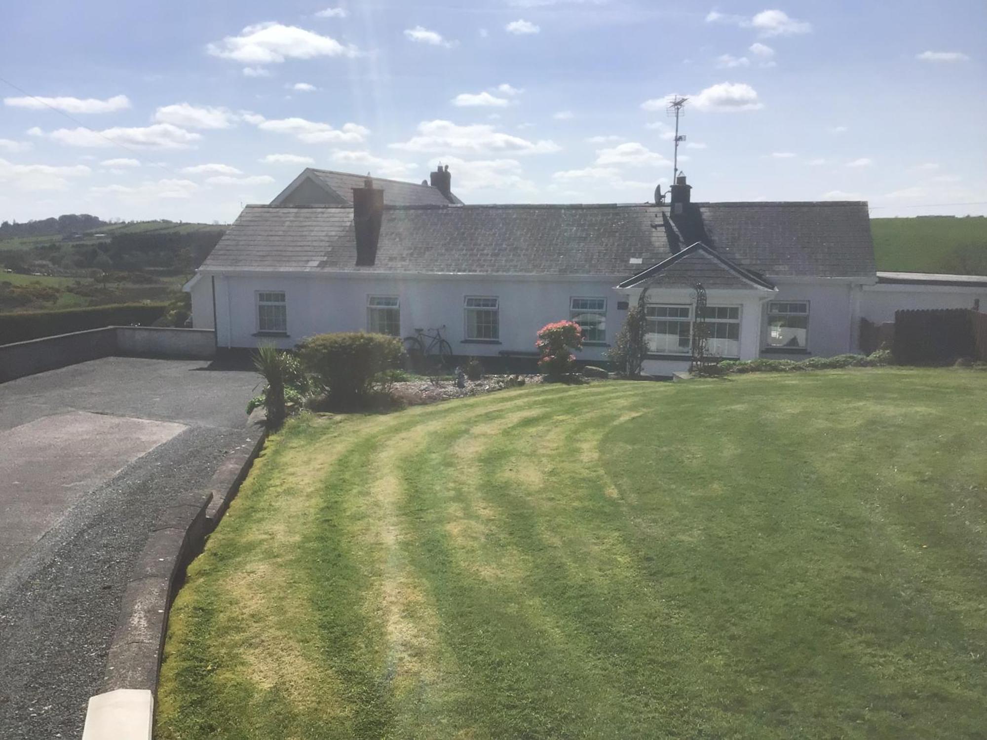 Teasy'S Cottage Armagh Exterior foto